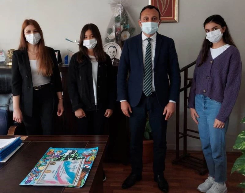 Çizdiği resimle Alaşehir’in gururu oldu
