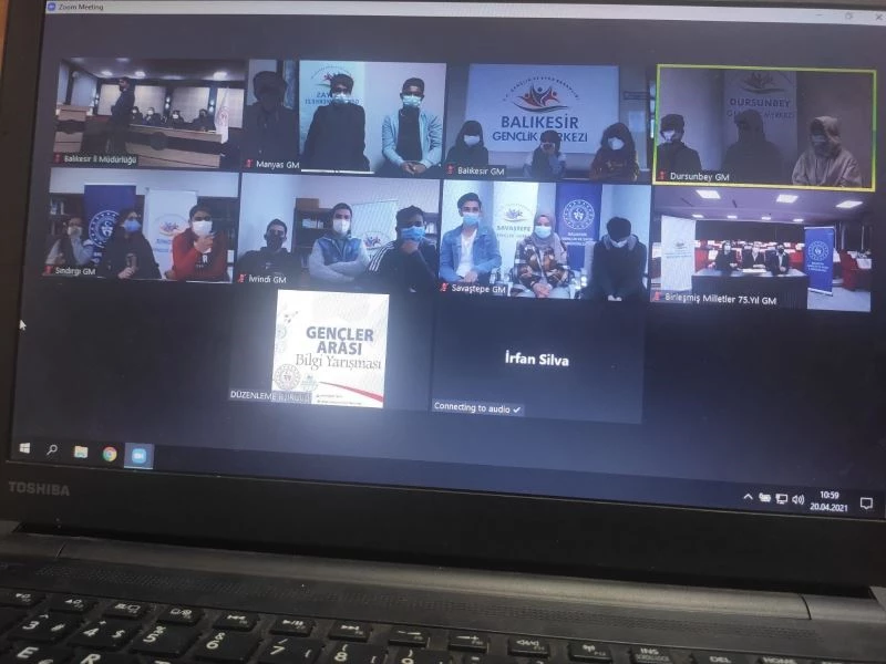 Manyaslı öğrenciler bilgi yarışmasında il birincisi oldular
