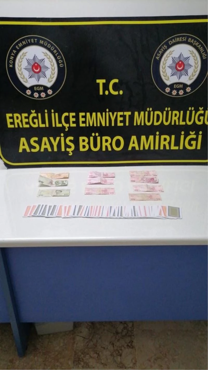 Kiralanan evde kumar oynayan 11 kişiye 42 bin lira ceza
