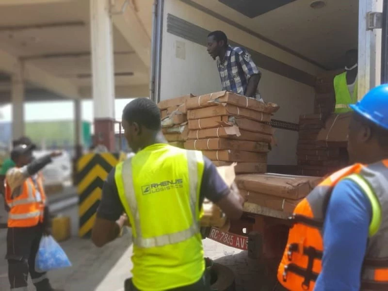 Albayrak Grubu, Gine’yi Ramazan’da da unutmadı
