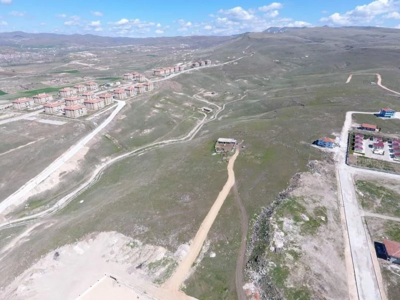 İscehisar’da 213 TOKİ konutunun inşaat ihalesi yapıldı
