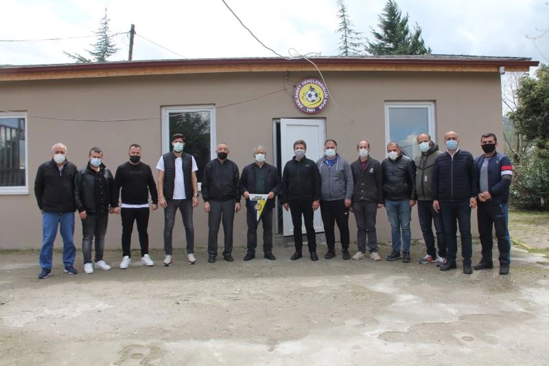 Belediye Derincespor’dan amatör kulüplere destek
