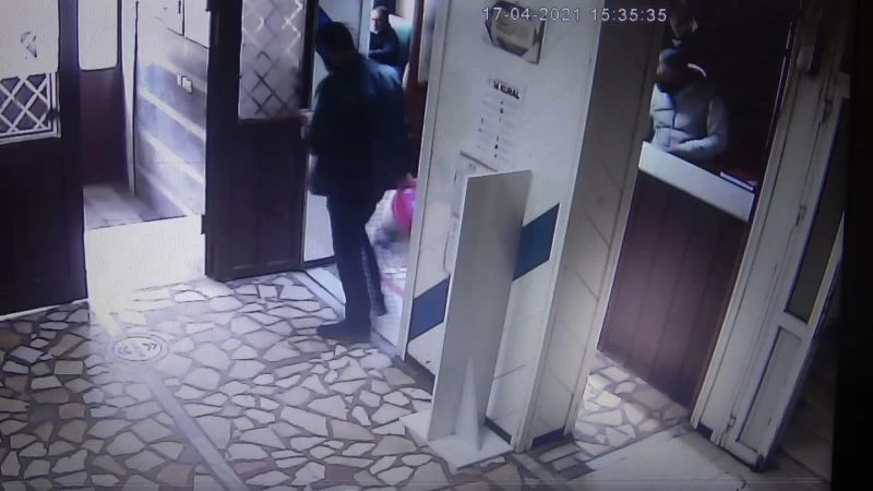 HES kodu sorgusunda riskli çıkan müşteri polisi duyunca otelden kaçtı
