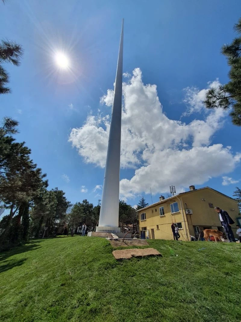 Türk bayrağı, Türkiye’nin en büyük bayrak direğinde dalgalanacak
