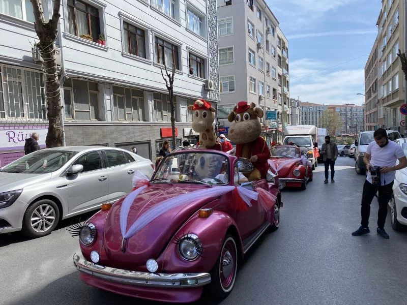 23 Nisan’da vosvoslu maskotlar çocuklara moral oldu
