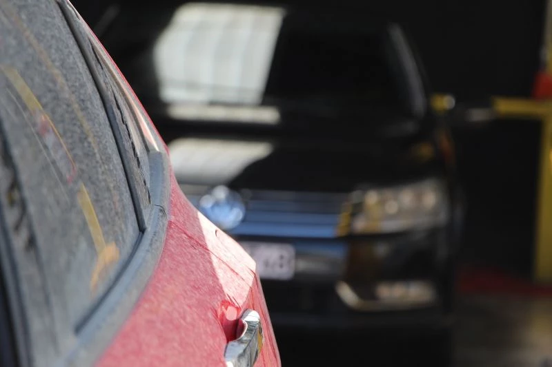 Gökten yağan çamurun izleri 5 gündür silinemedi
