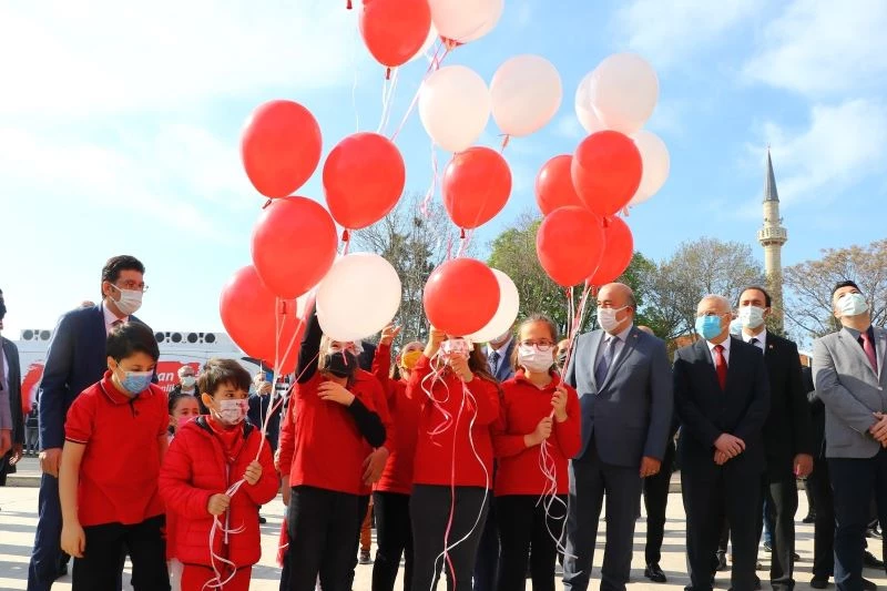 Tekirdağ’da konvoylu 23 Nisan kutlaması
