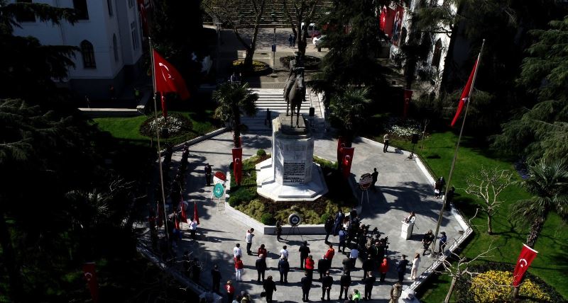 Bursa’da sade 23 Nisan kutlaması
