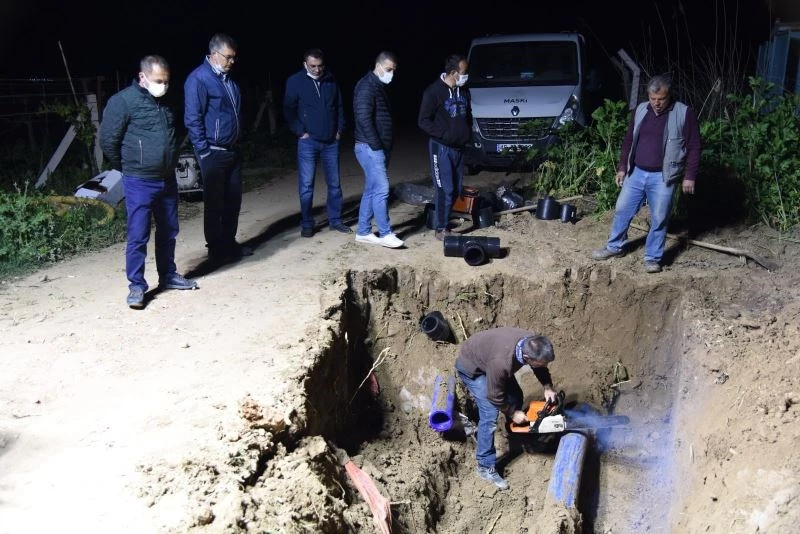 MASKİ’den Akgedik-TOKİ’de sahur mesaisi
