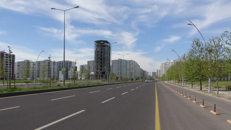 Kısıtlamanın ikinci gününde de denetimler sürüyor
