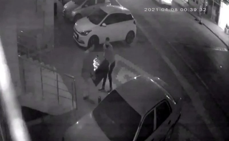 Kömür sobası hırsızları kamerada
