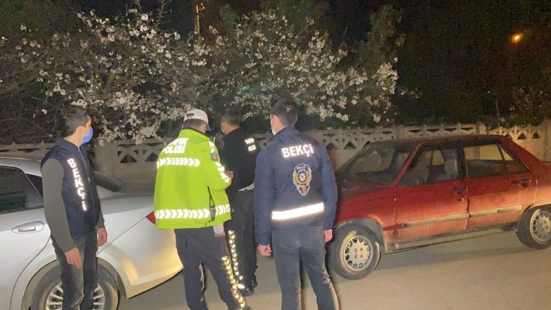 Polis ’dur’ ihtarına uymadı, ceza yemekten kurtulamadı
