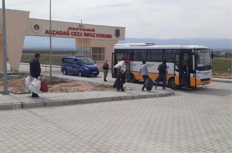 Ayakkabı tabanından uyuşturucu çıktı
