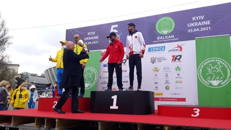 Harran Üniversitesi öğrencisi Balkan şampiyonu oldu
