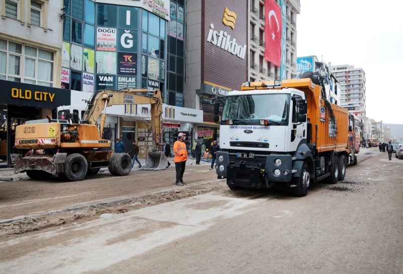 Hacıbekir Caddesi’nin son etabında çalışmalar başlatıldı

