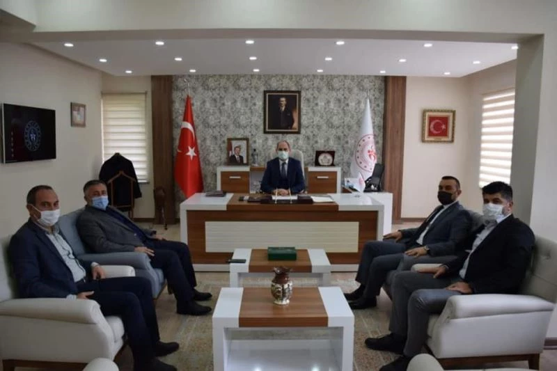 AK Parti heyetinden il müdürlerine ziyaret
