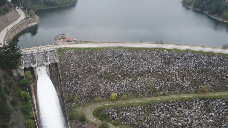 Bursa’da Doğancı Barajı da su salmaya başladı
