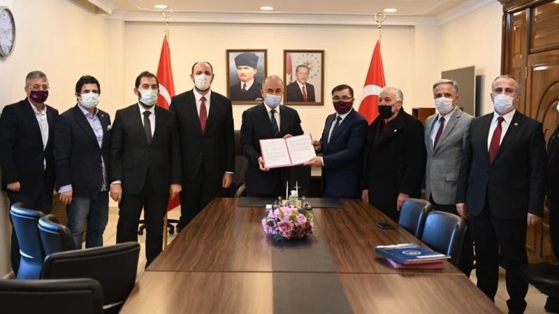 Yalova güreşin merkezi oluyor
