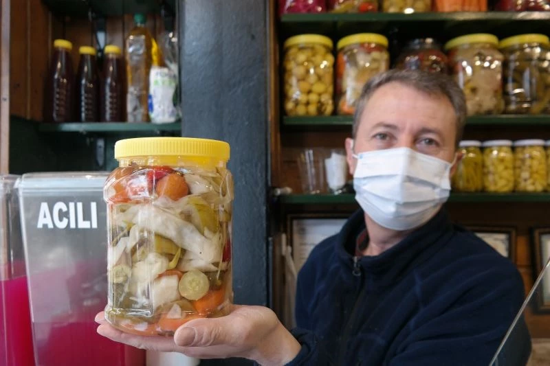 Turşu dükkânlarında satışlar yüzde 25 arttı
