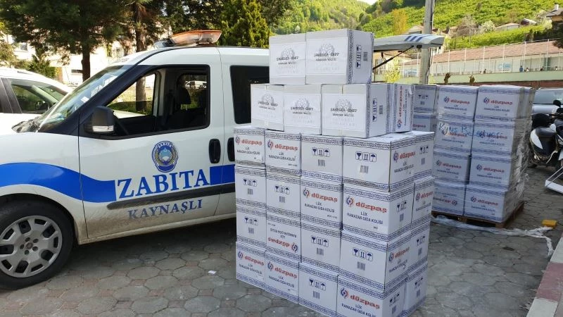 Kaynaşlı Belediyesi’ne 500 gıda kolisi bağışlandı
