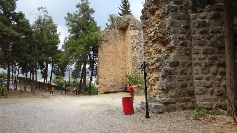 Kozan’dan toprak isteyen Ermenilere tepki
