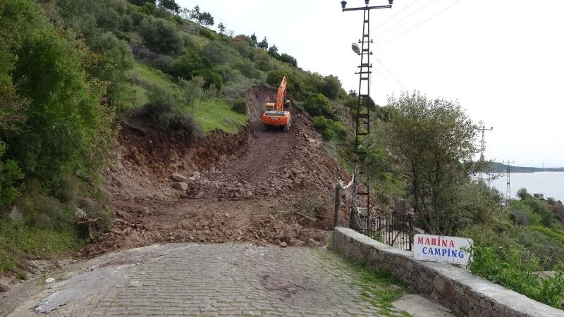 Hayalet şehre dönen Assos Antik Liman’da kaya ıslahı çalışmaları başladı
