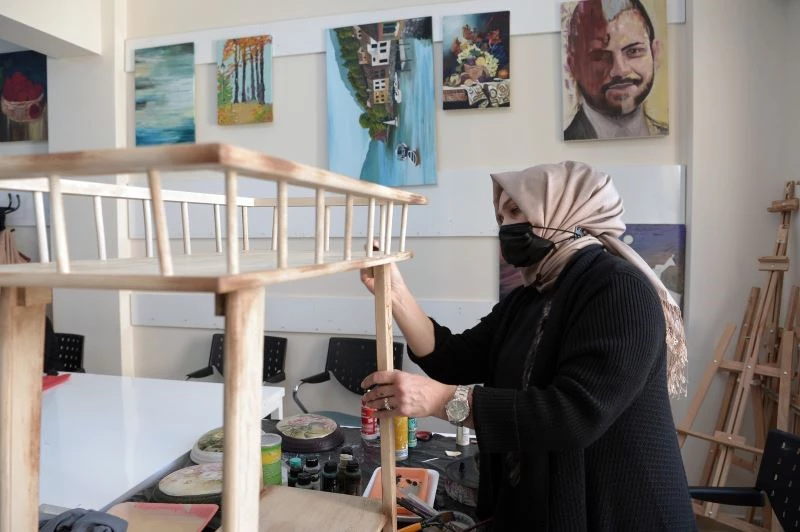 OSMEK’te eski eşyalar sanata dönüşüyor
