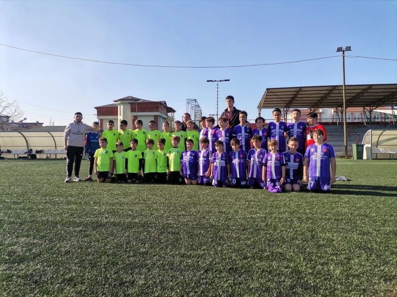 Spor Bilimleri’nde de saha tecrübesinden taviz yok