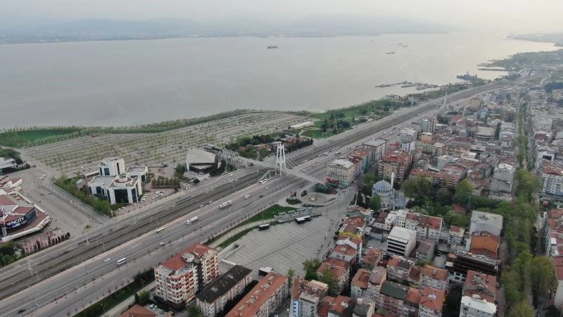 Tam kapanmanın başlamasıyla Kocaeli sessizliğe büründü
