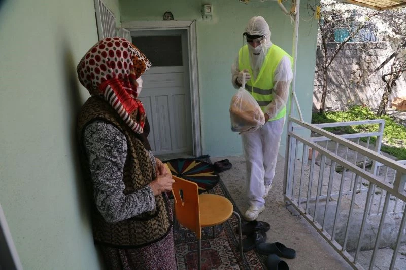 Başkan Kurt’tan tam kapanma açıklaması: “Siz evde kalın, biz yanınızdayız”
