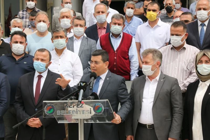 CHP’li Özkoç’un sözde soykırıma ismini karıştırdığı belediye, konuyu mahkemeye taşıyor
