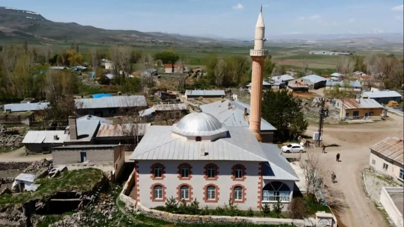 Ermeniler bu camide 587 kişiyi diri diri yaktı
