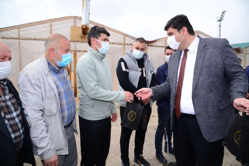 Kahramankazanlı çiftçilere budama ve aşılama eğitimi
