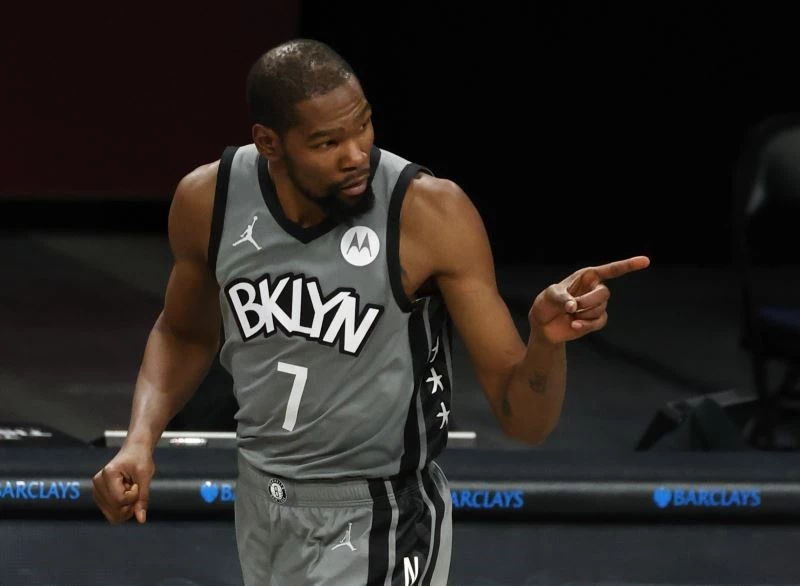 Kevin Durant’a 50 bin Dolar ceza
