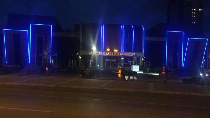 Yenişehir Belediyesi, ’Mavi Işık Yak Kampanyası’na destek verdi
