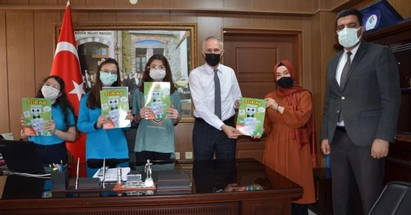 Barbaros Şehit Mehmet Savunmaz Ortaokulu projeleriyle dikkat çekiyor
