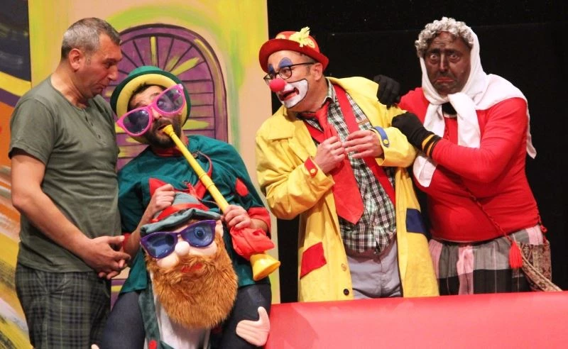 Samsun Büyükşehir Belediyesinden sanatçılara destek
