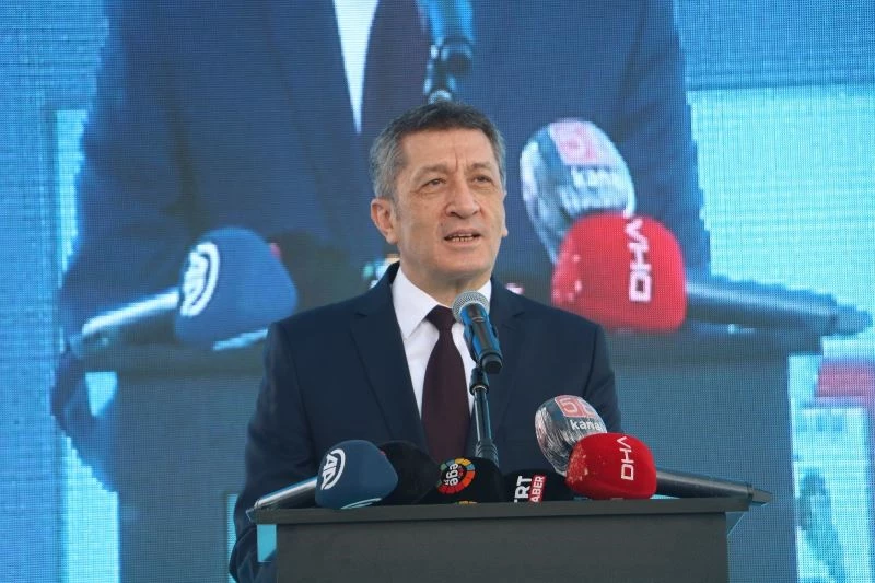 Bakan Selçuk: “Mesleki eğitim yatırımlarının doruklara çıktığı bir dönemdeyiz”
