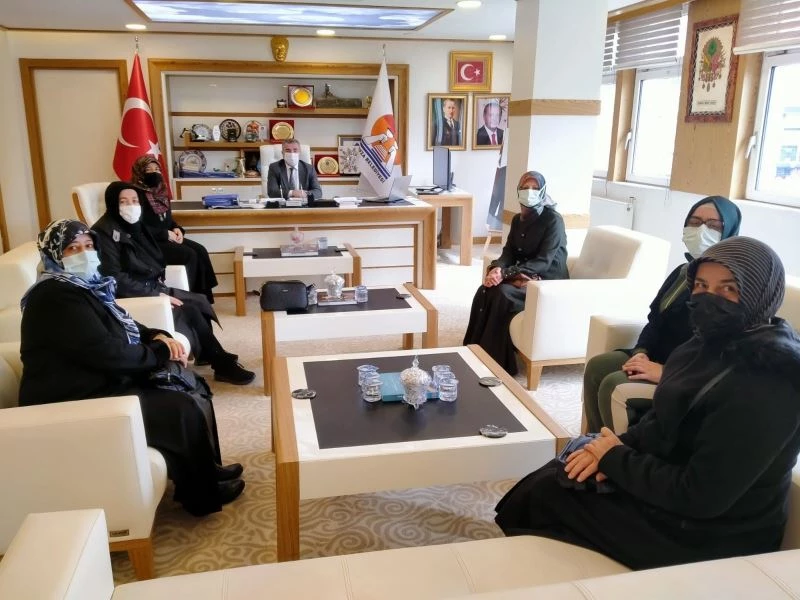 Özdemir: “Böylesi onurlu bir mesleğin mensubu olmaktan her zaman gurur duydum”
