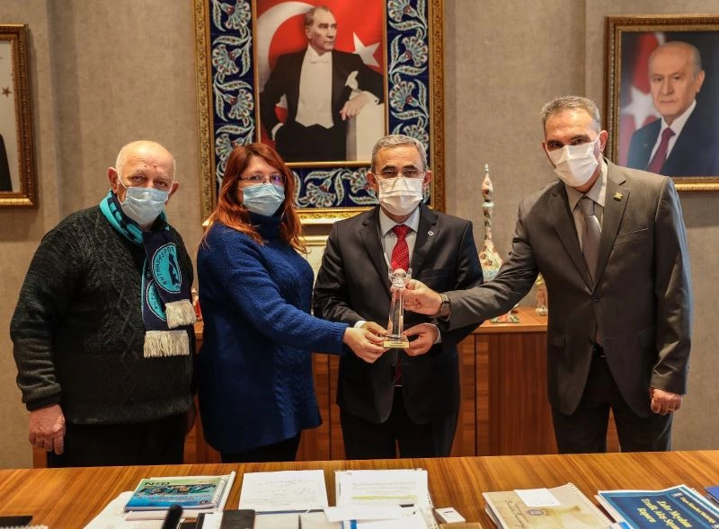 Bakanlıktan Kütahyalı Cüneyt Köşe’ye ödül
