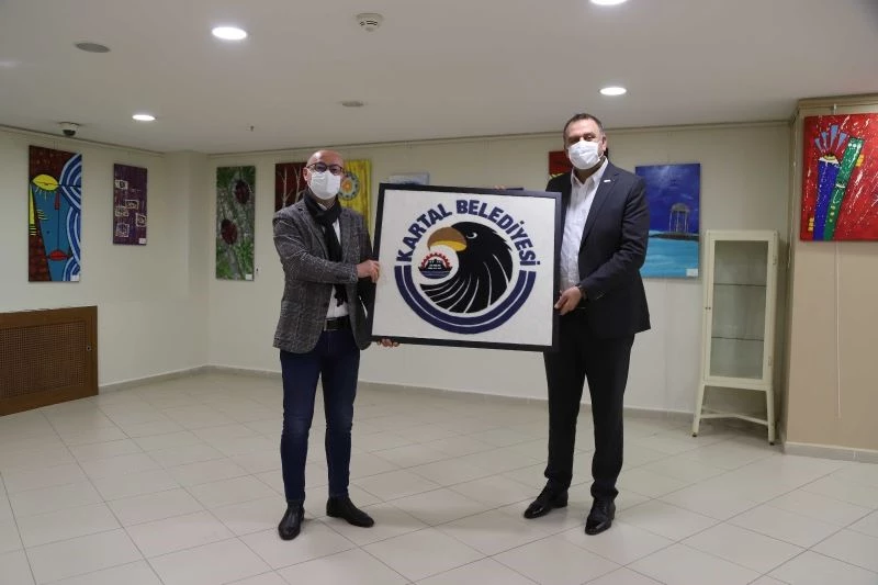 “Karantinanın Getirdiği Renkler” sergisi Kartal Belediyesi’nde açıldı
