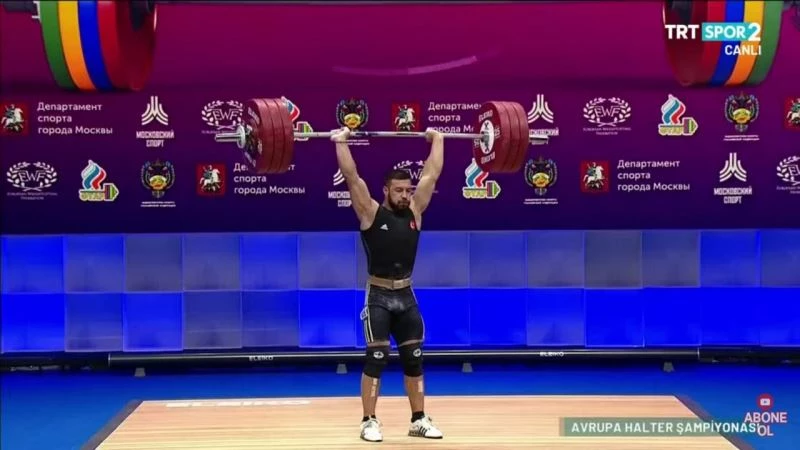 Daniyar Ismailov, Avrupa Halter Şampiyonası’nda altın madalyayı rekorla kazandı