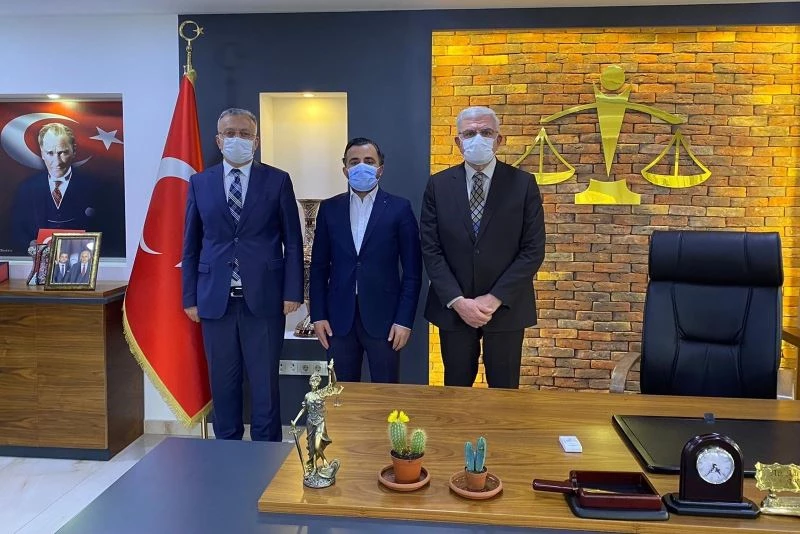 Rektör Levent’ten Erzincan Barosuna ziyaret
