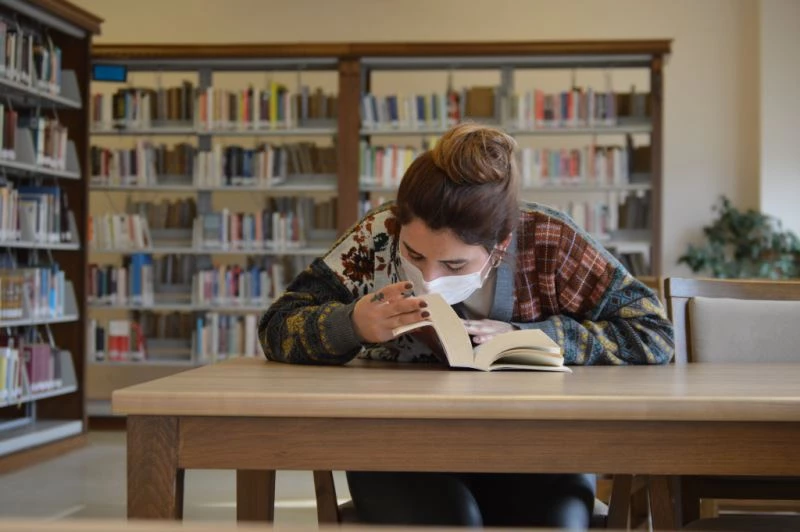 ’Özlenen Koku’ fotoğrafıyla ikincilik ödülünün sahibi oldu
