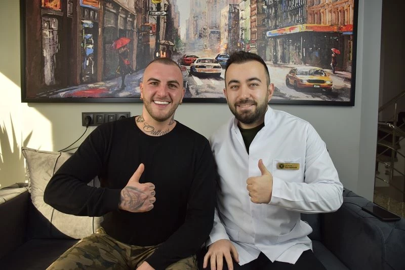 Zirkonyum kaplamayla hayata yeniden gülümseyin
