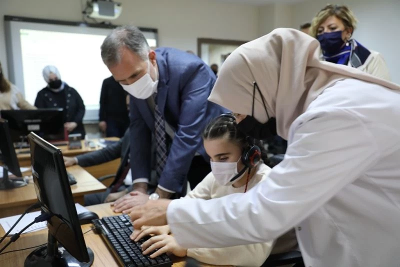 Engeller İnegöl Belediyesiyle aşılıyor
