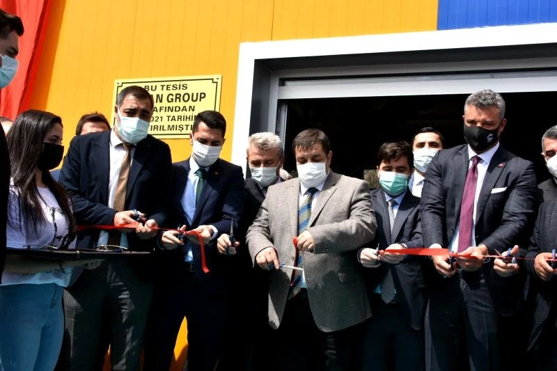 Yapımı tamamlanan spor salonunun açılışı gerçekleştirildi
