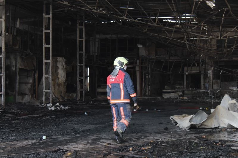 Dükkanları yanan Kasaplar Çarşısı esnafı yaşadıklarını anlattı
