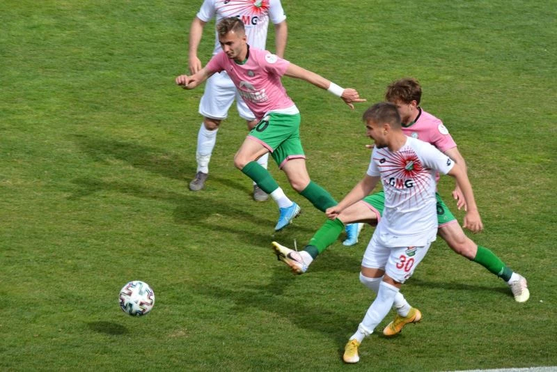 TFF 3. Lig: Isparta 32 Spor: 1 - Cizrespor: 2