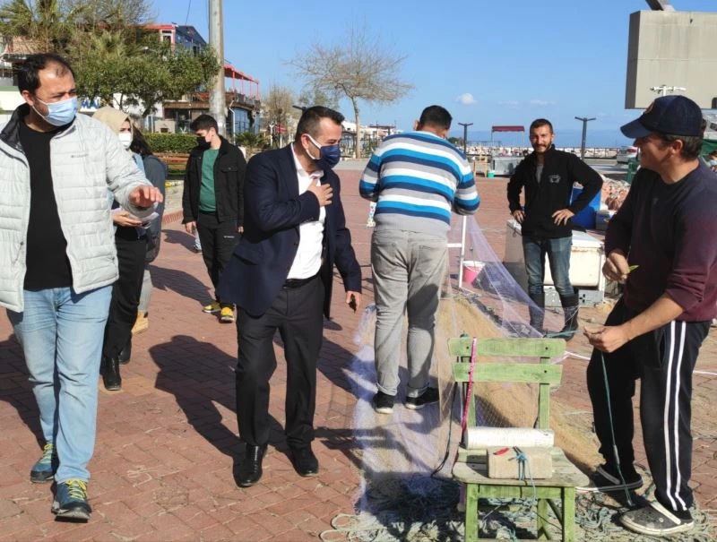 AK Parti Edremit İlçe Başkanı Ekrem Umutlu; 